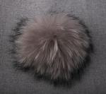 Pompon 16 cm szop kołkami